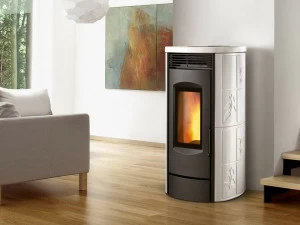 CAMINETTI MONTEGRAPPA Настенная печь на пеллетах из майолики Alpina