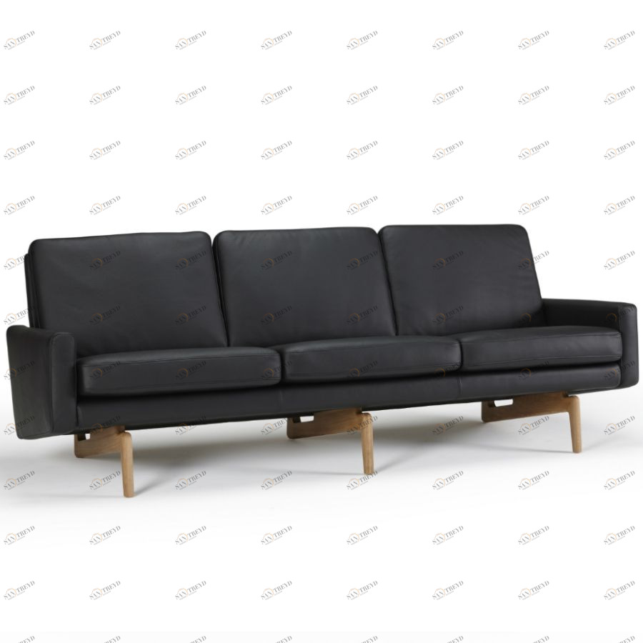 Диван трехместный Egsmark с мягкими подлокотниками, лакированный дуб, черный Kragelund 20003202800