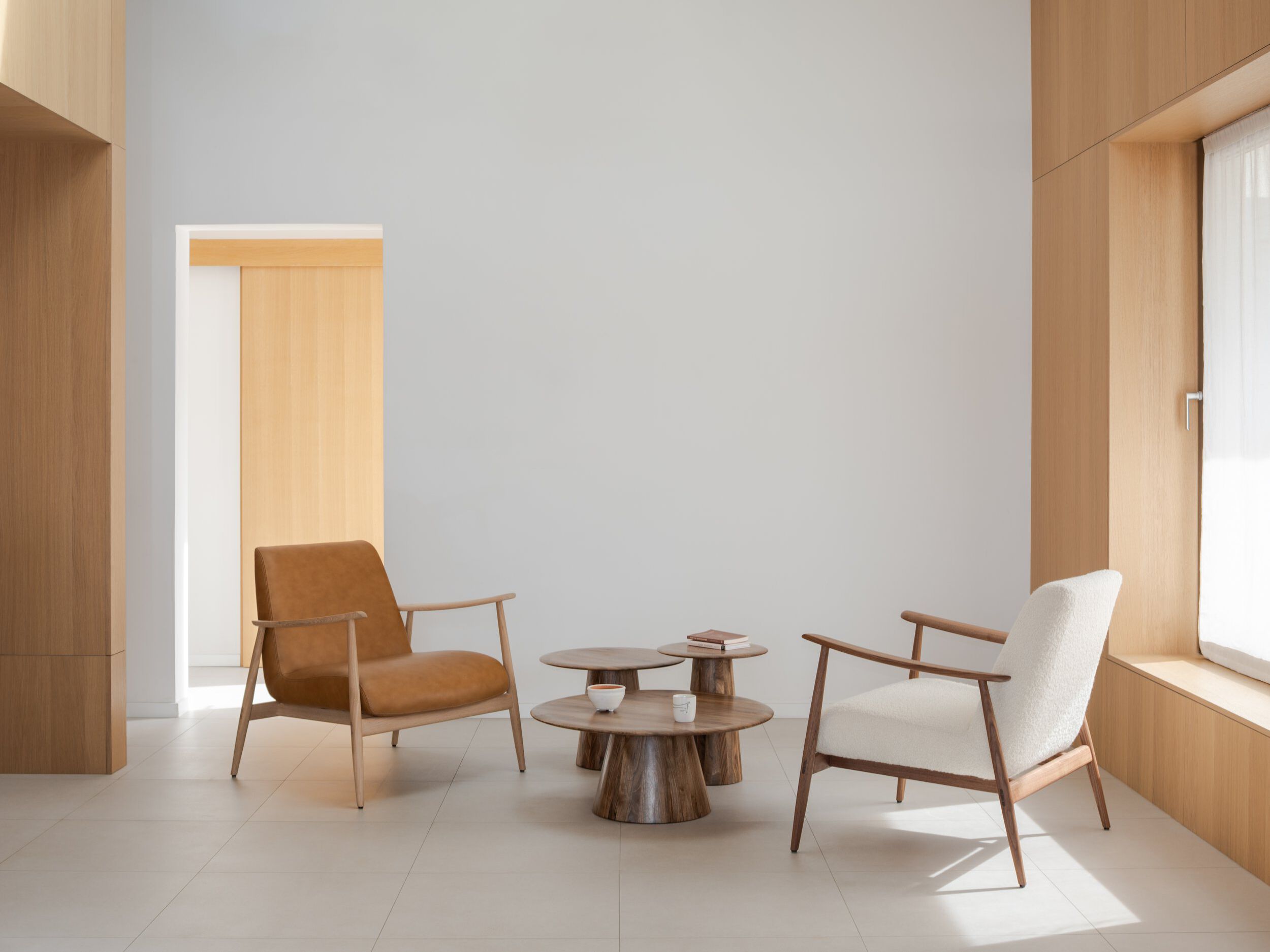 Кожаное кресло с подлокотниками Gazzda ASKA ARCH-00135724 - Вид №4