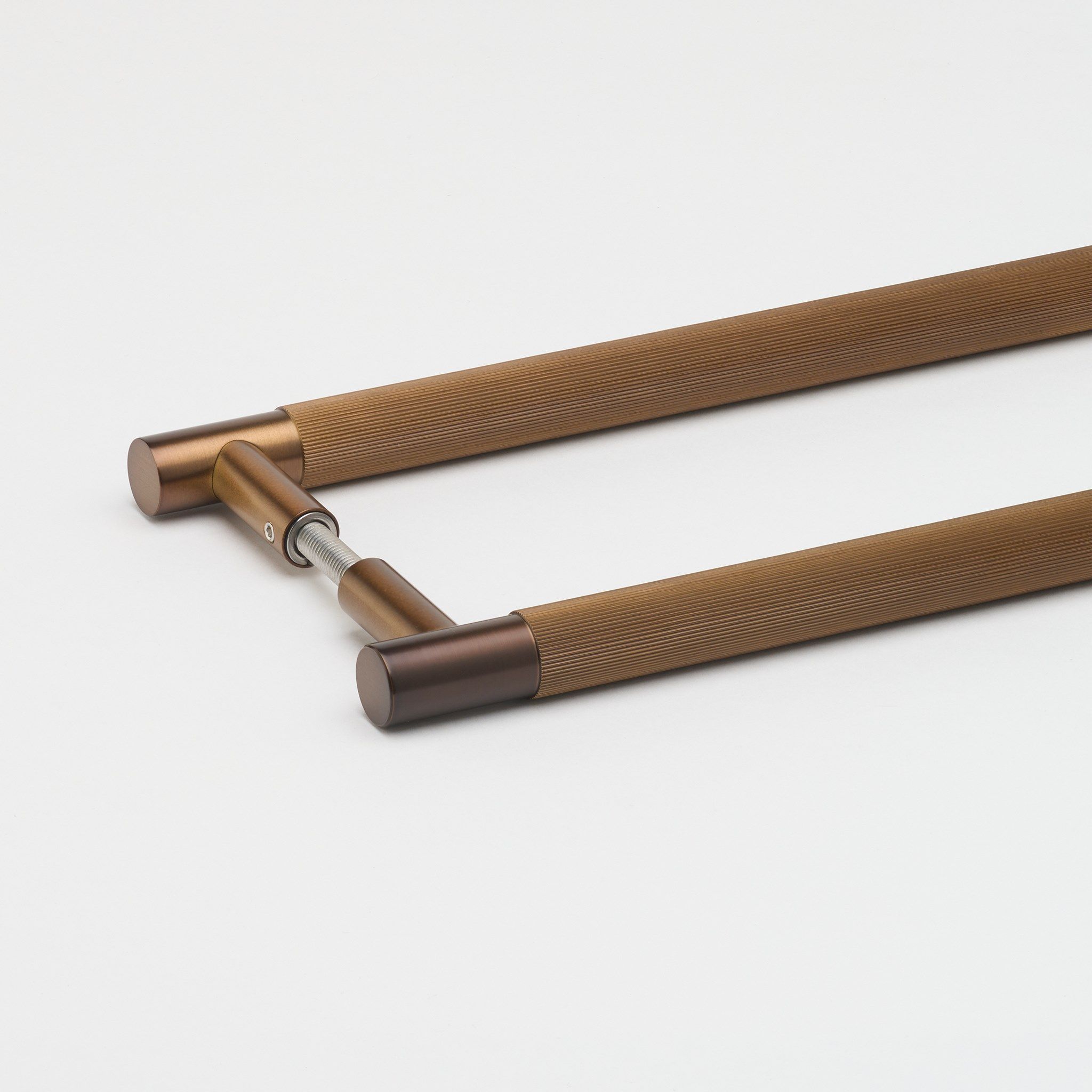 Латунь мост мебельная ручка Lo & Co Interiors LINEAR ARCH-00068486 - Вид №19