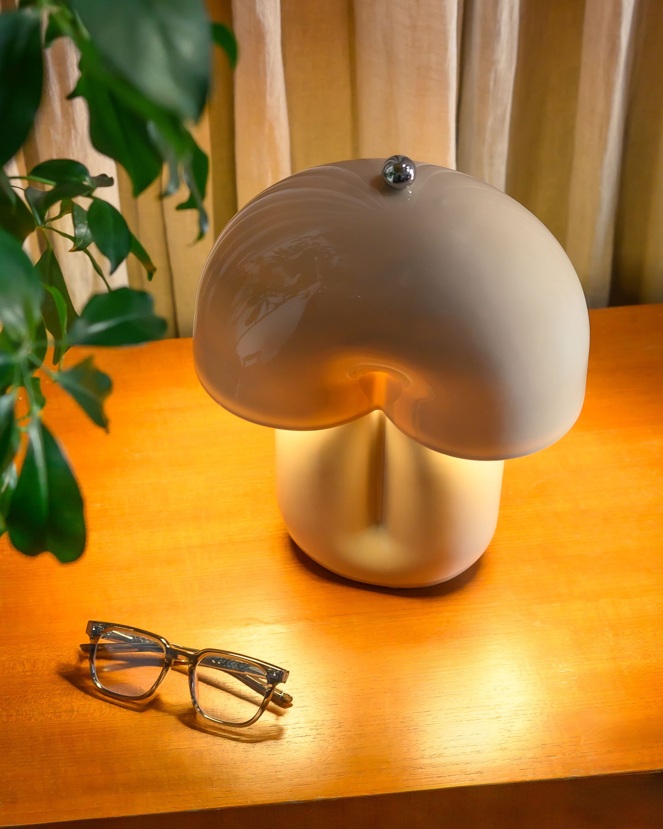 Металлическая светодиодная настольная лампа Maytoni HOPE ARCH-00074484 - Вид №4