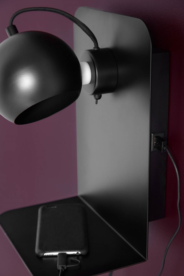 401665011 Лампа настенная ball с разъемом usb, 22х30 см, черная матовая с черным шнуром Frandsen  - Вид №2
