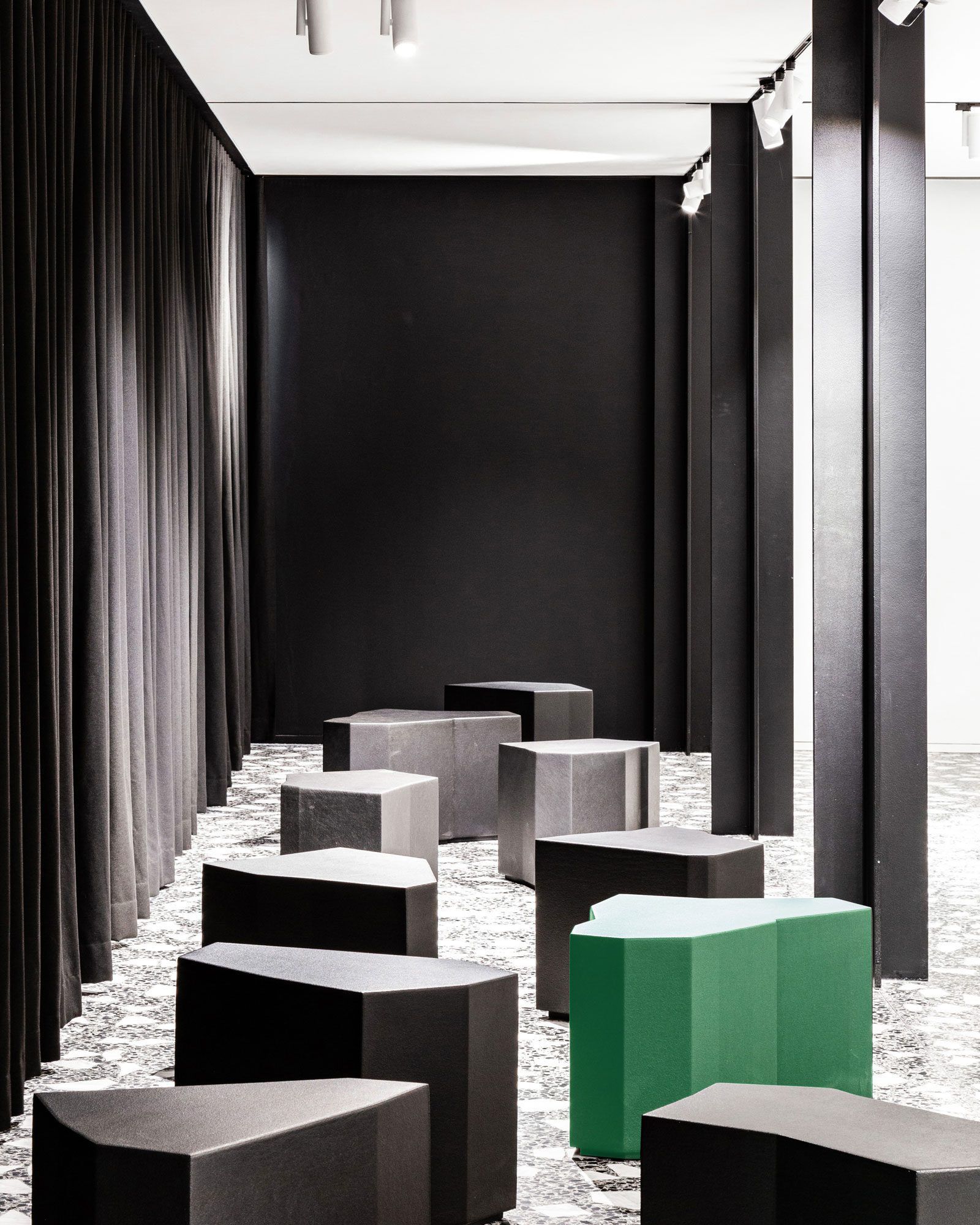 Пуф из пенопласта с покрытием SIXINCH осколок ARCH-00112444 - Вид №15