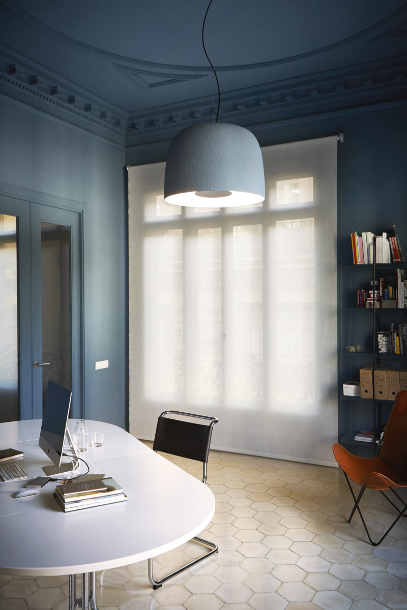 088129 Люстра 65.35 голубая Marset Djembe 