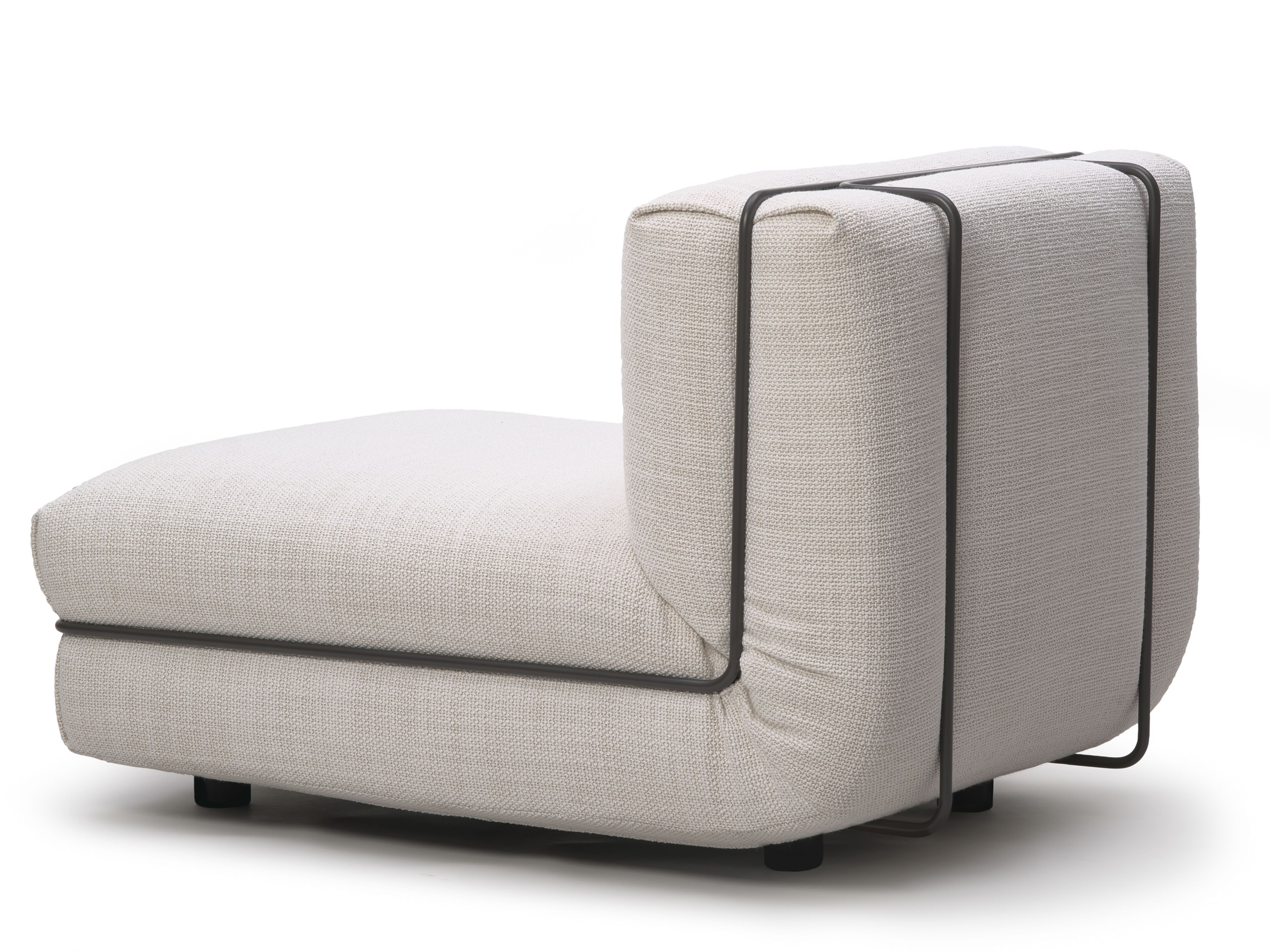 Тканевое кресло Karakter GB Lounge ARCH-00038099 - Вид №1