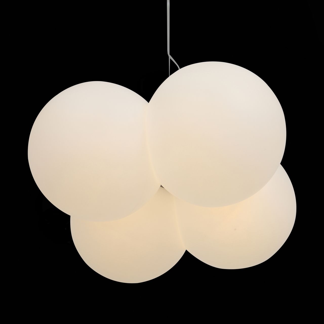 Подвесная люстра ST Luce Orbe SL809.503.04 ST LUCE ДИЗАЙНЕРСКИЕ, ORBE, ШАР 108699 Белый  - Вид №1