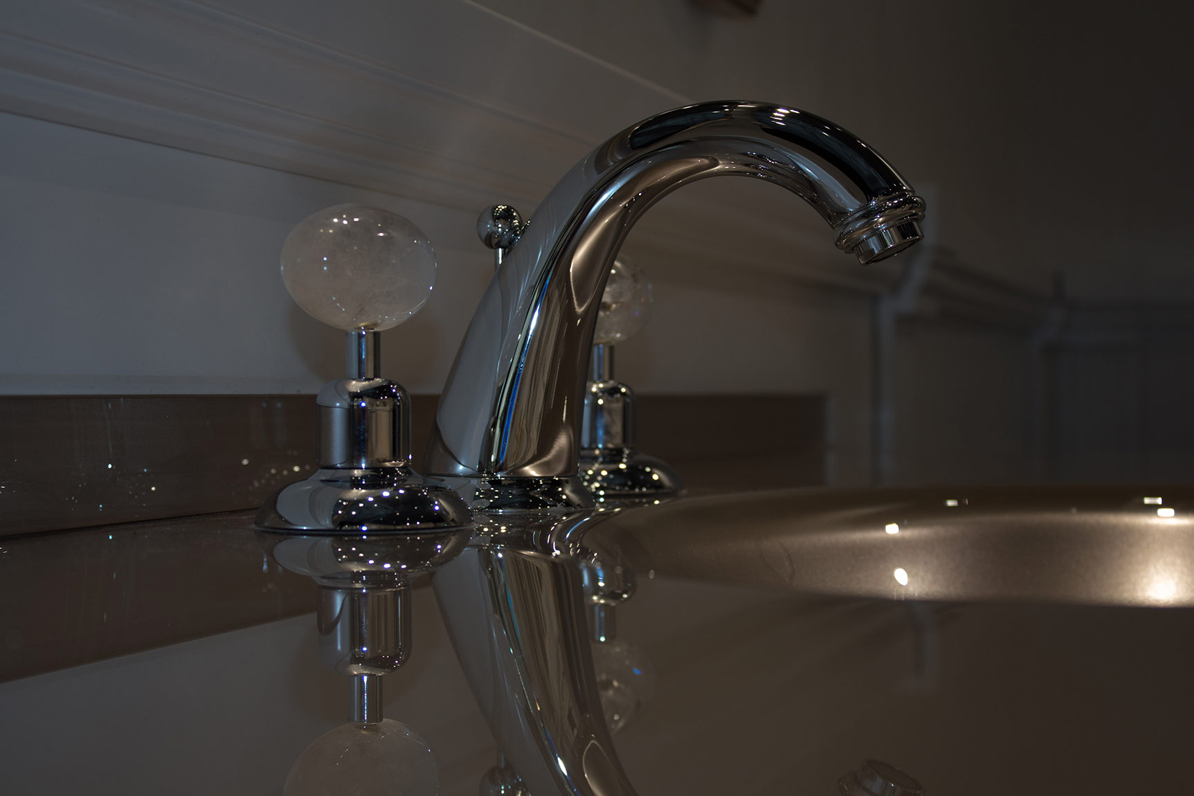 2103 ** 09C Комплект ванны с центральным изливом «парус» Nicolazzi Series Cristallo di Rocca  - Вид №1