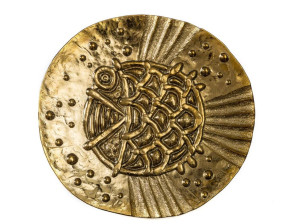 Декоративный предмет стеклянной стены