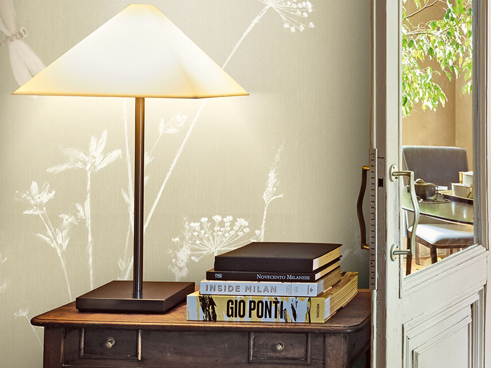 Обои с цветочными мотивами Jannelli&Volpi INSPIRED MOODS 1 ARCH-00146254