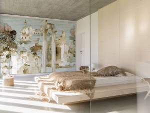 Обои с рисунком