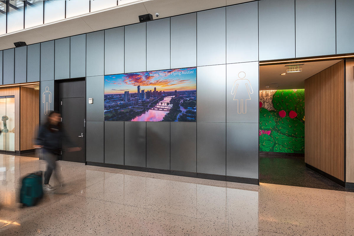 FSRT650 Деталь выравнивающей системы облицовки стен с панелями из нержавеющей стали с отделкой из каймового камня и ребрами по периметру из нержавеющей стали Forms-surfaces  - Вид №7