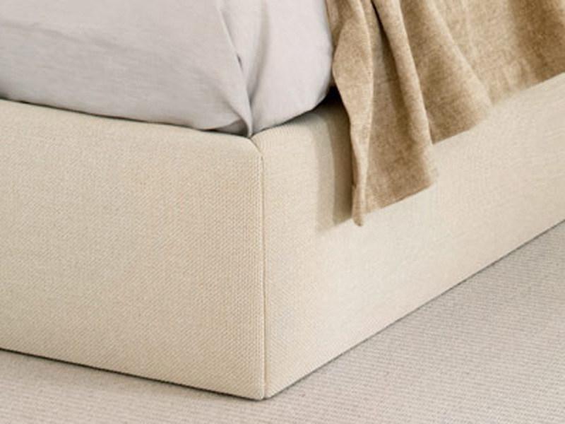 Woodnotes Двуспальная кровать из ткани sun-id-1391114 - Вид №1