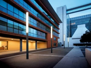 SIMES Столб для уличной мебели