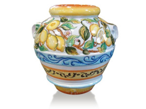 Терракотовый горшок