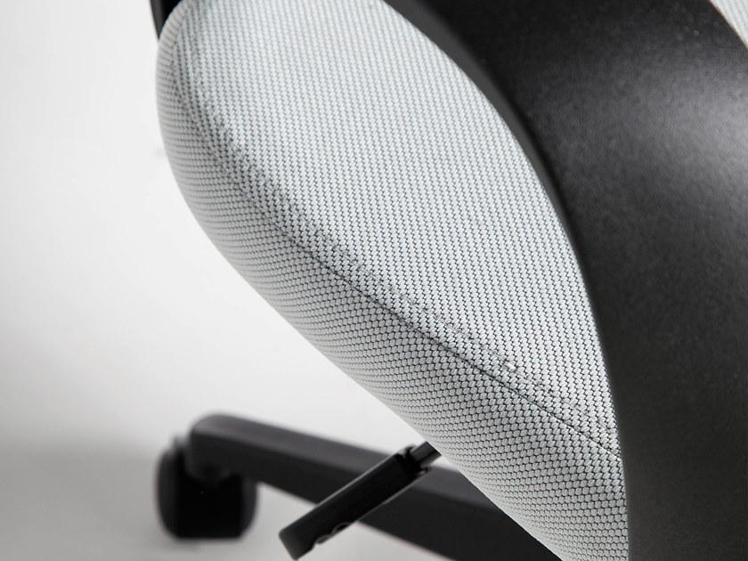 Angel Cerdá Офисный стул с регулируемой высотой из ткани с подлокотниками New chair 4075 Angel Cerda - Вид №6