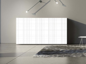 Деревянный шкаф с распашными дверями