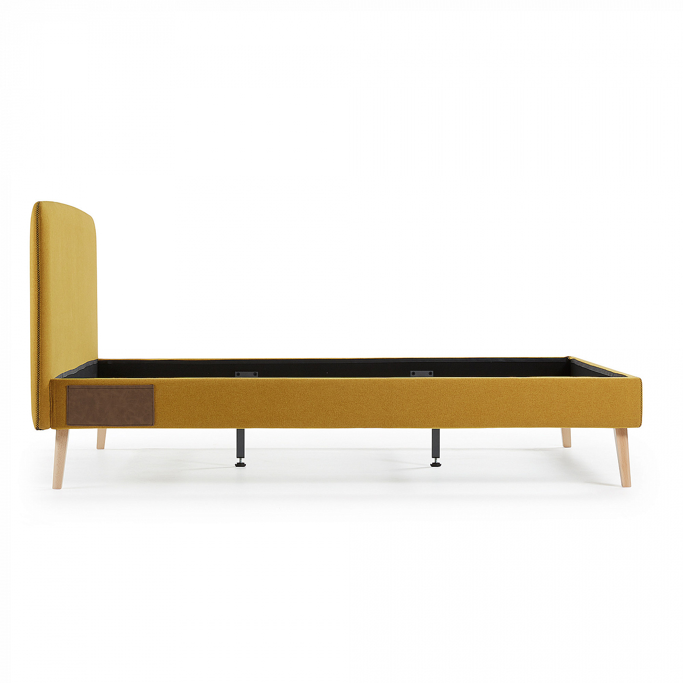 052364 Кровать Lydia 160х200 горчичная La Forma Dyla 