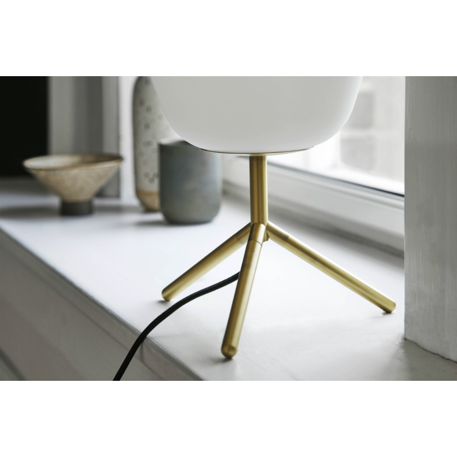 Лампа настольная белый опал 20 см стекло Silk 2577_01184011 FRANDSEN  00-3880849 Бежевый;белый  - Вид №3