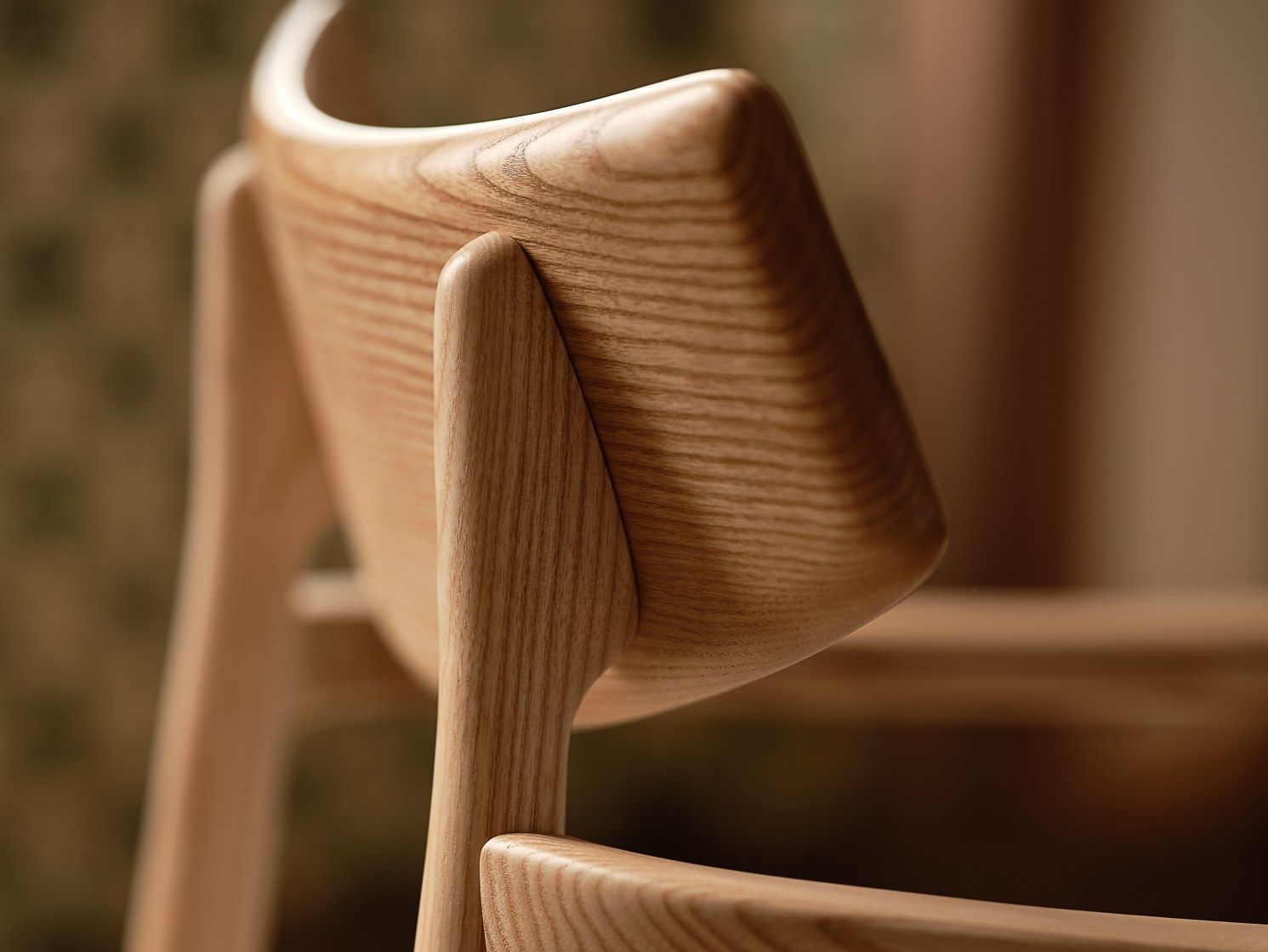 Деревянный мягкий стул с подлокотниками More Contract Bizu ARCH-00021300 - Вид №1