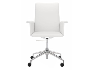 Офисное кресло с 4 спицами