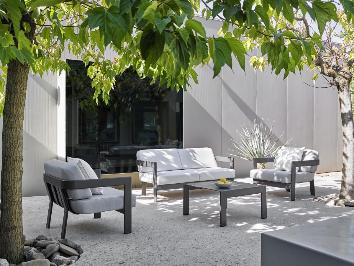 107139 Журнальный столик 74,7 х 74,7 см Point Tub POINT1920