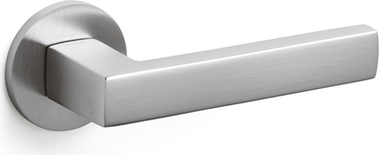 M195B_CO Дверная ручка PLANET B OLIVARI 