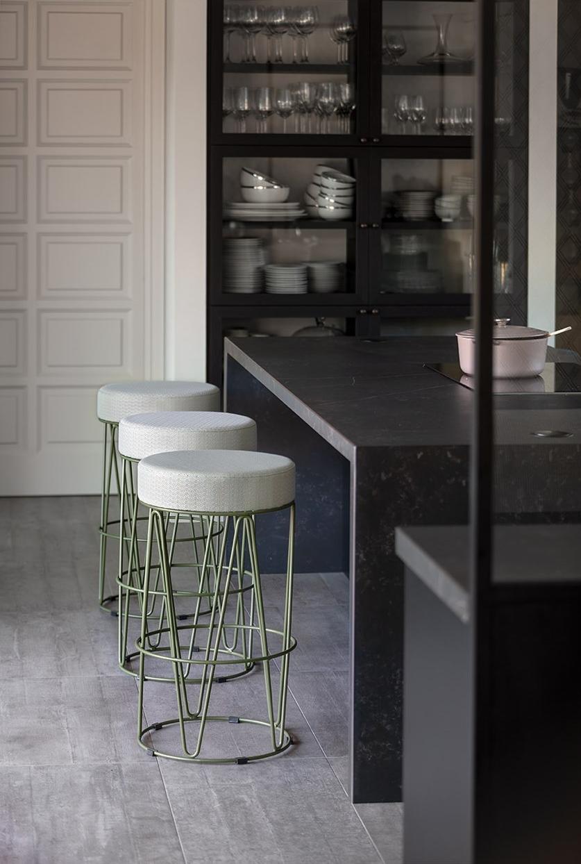 iSimar Высокий садовый табурет из стали Lagarto 9162 - Вид №4