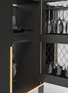 Мобильный бар из ясеня