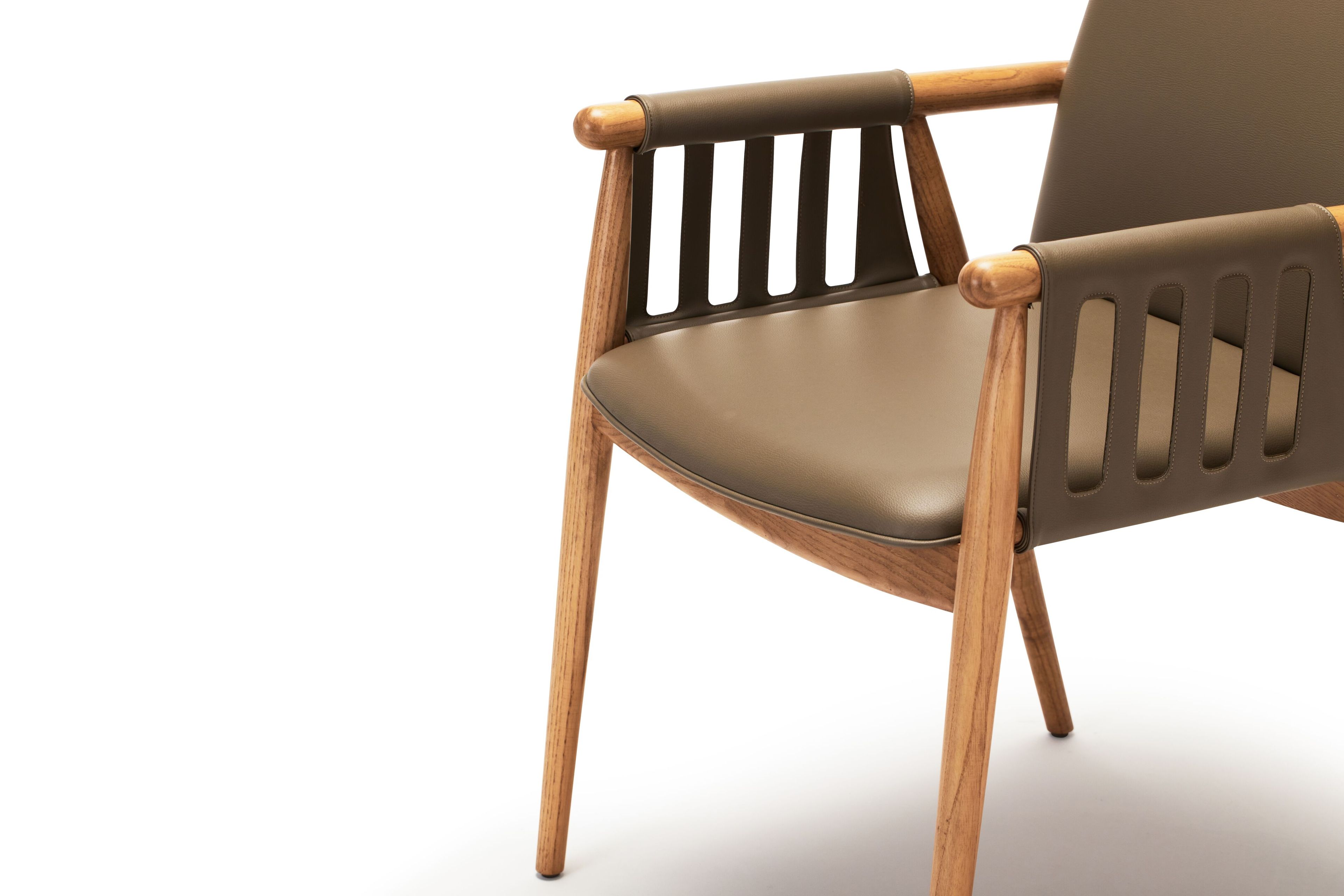 Стул из кожи и ясеня с подлокотниками Papell Design гостиница ARCH-00089276 - Вид №3