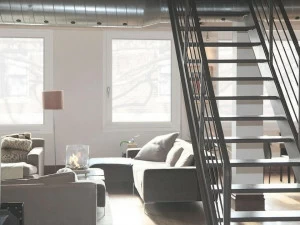 NAVELLO Распашное окно из дерева - алюминия City