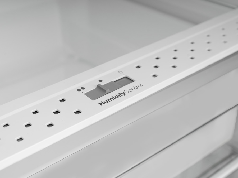 8130239 Встраиваемый холодильник без морозильника  Schaub Lorenz SLS E310WE STDN-0103921 - Вид №9