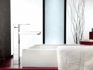 Remer Rubinetterie Смеситель для раковины, однорычажный Qubika Q10l