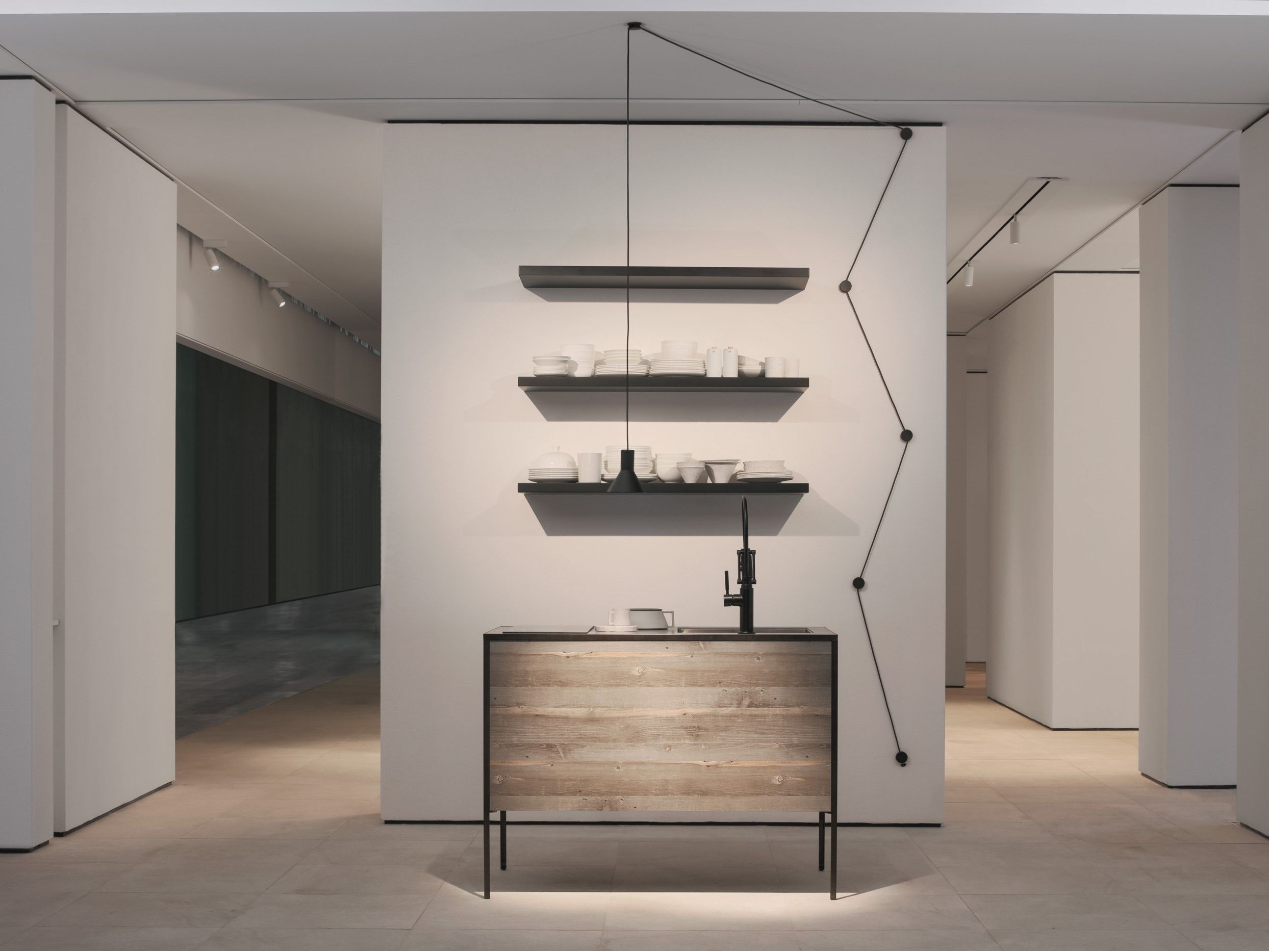 Деревянная мини-кухня без ручек Miratap коньки ARCH-00030576 - Вид №1