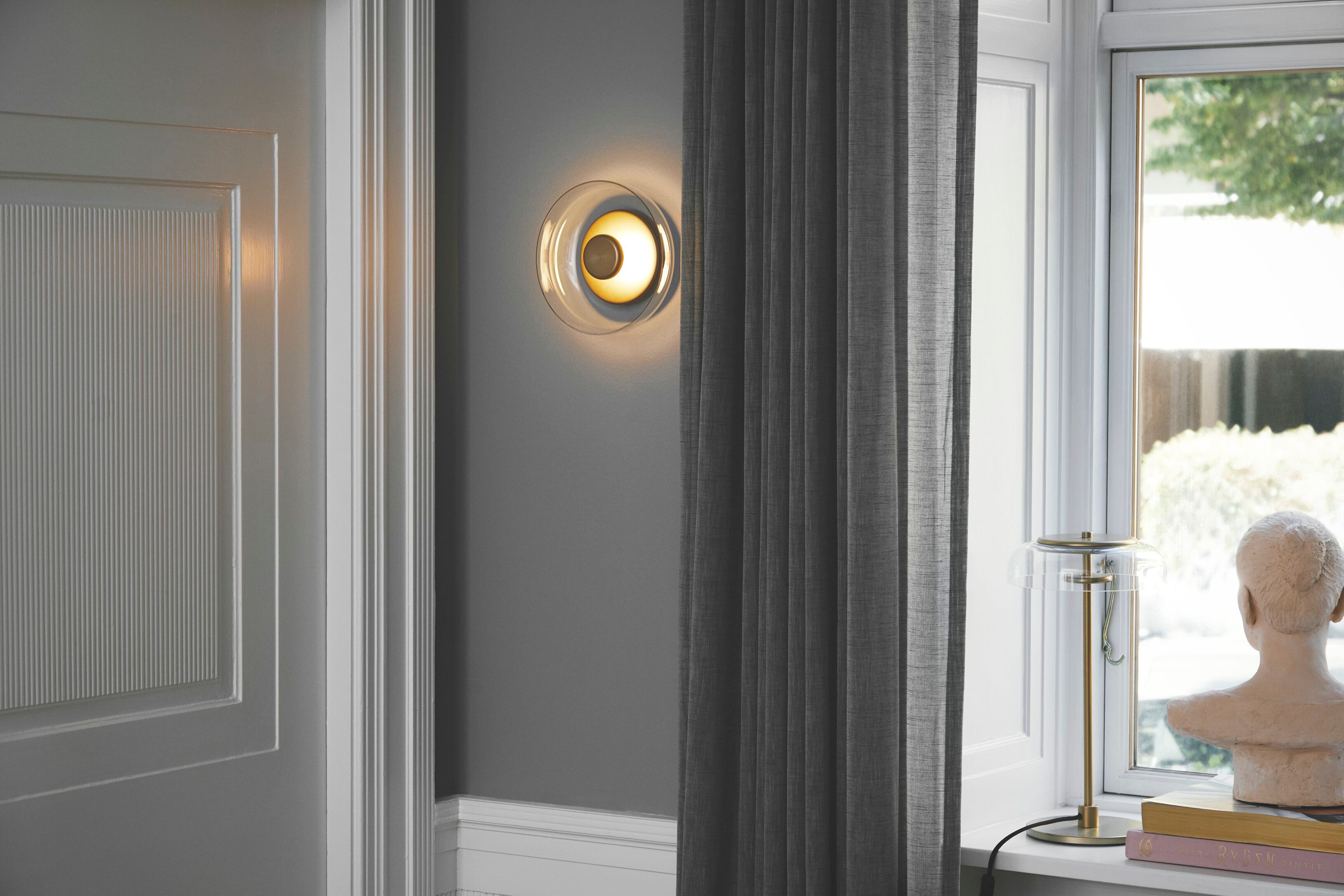 Светодиодная настольная лампа из дутого стекла Nuura Blossi ARCH-00099259 - Вид №3