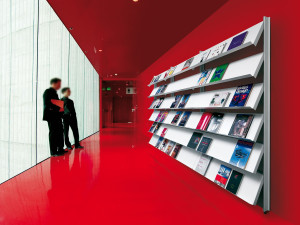 Настенный дисплей