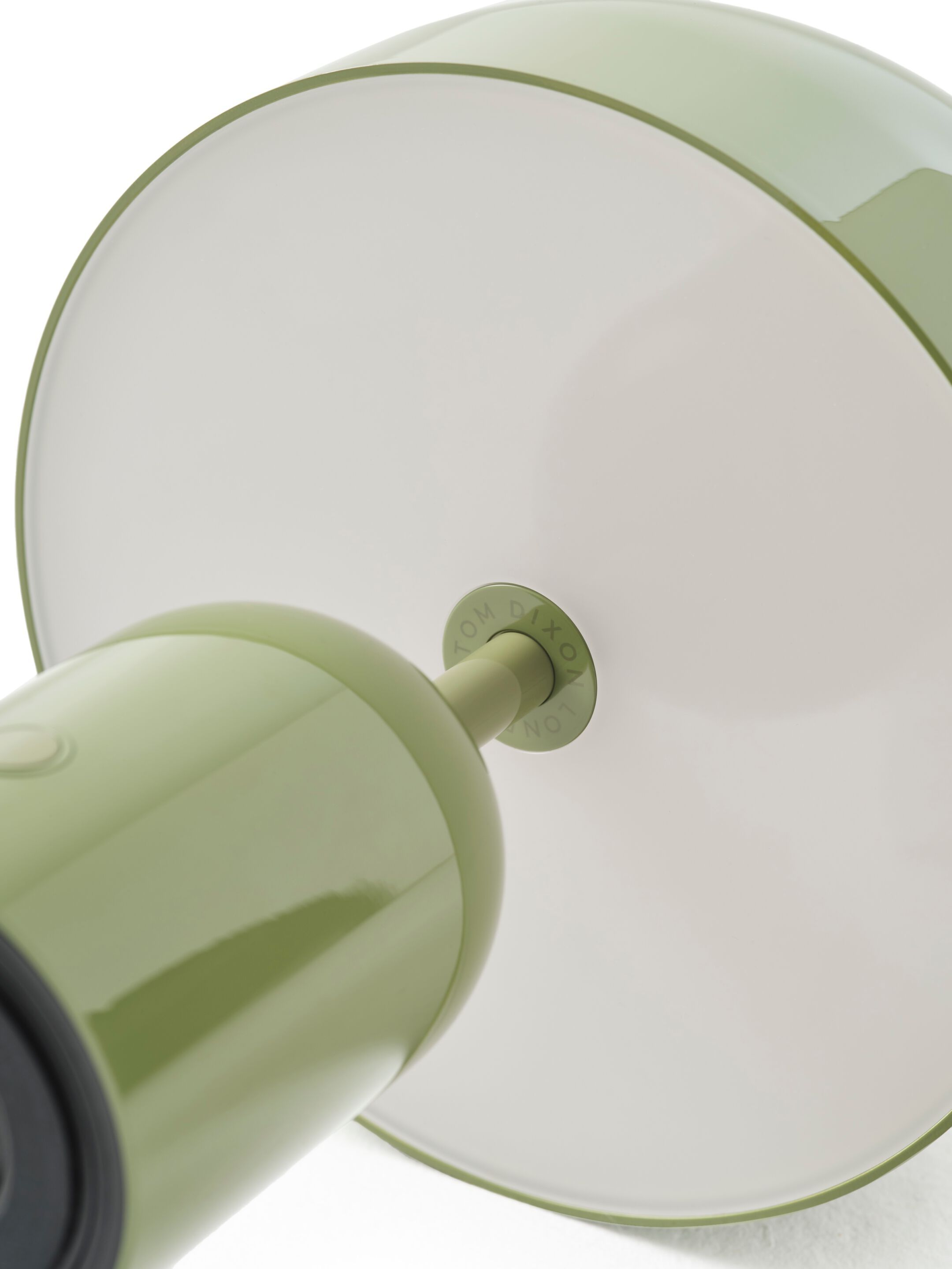 Светодиодная настольная лампа с батарейным питанием Tom Dixon Bell ARCH-00052858 - Вид №11