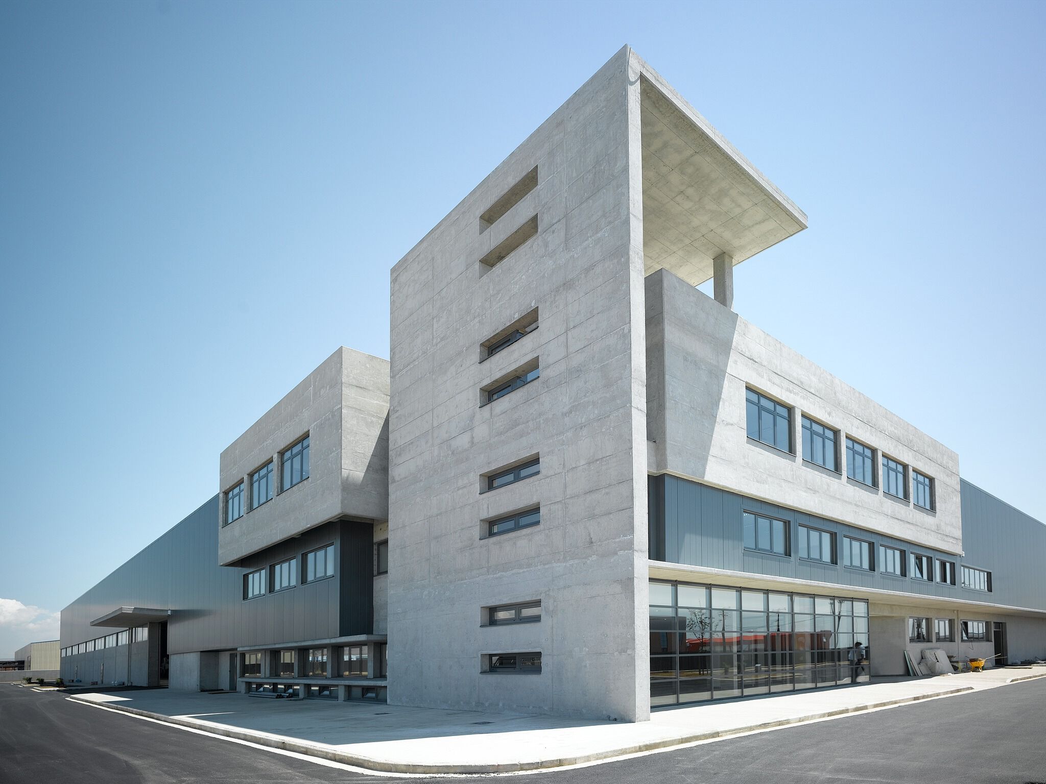 Изолированная металлическая панель для фасада ELCOM SYSTEM ТЕРМОПАРЕТЫ® ARCH-00037807 - Вид №10