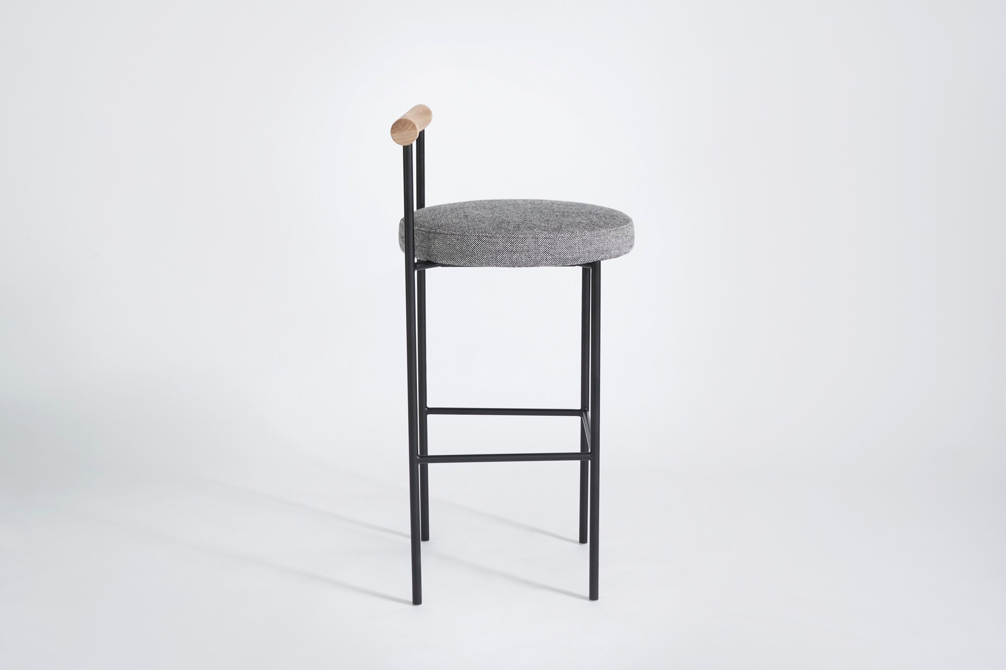 Высокий тканевый барный стул с мягким сиденьем Phase Design Inside Scoop ARCH-00031695 - Вид №5