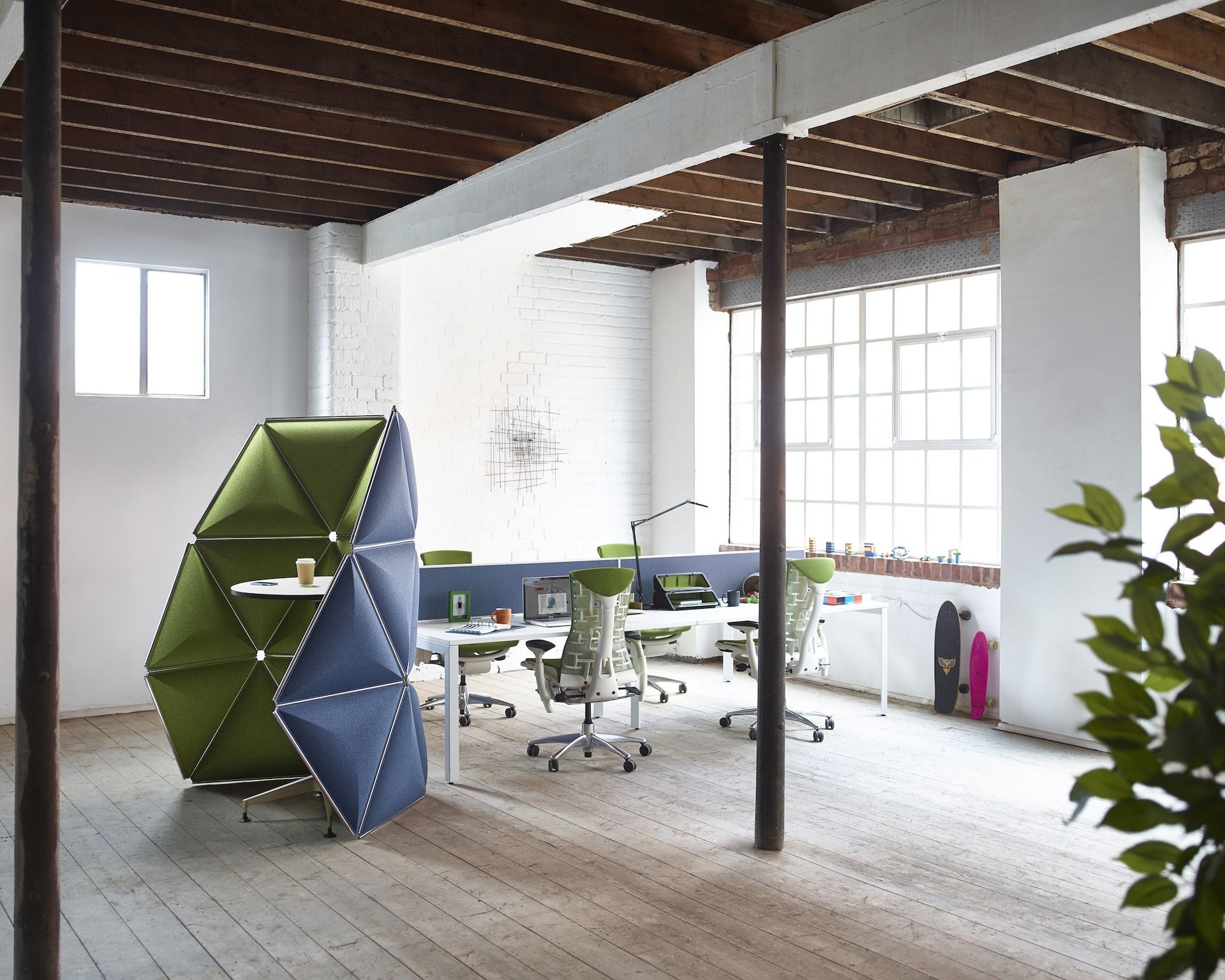 Стол с регулируемой высотой и звукопоглощающими перегородками Herman Miller макет студии ARCH-00126839 - Вид №31