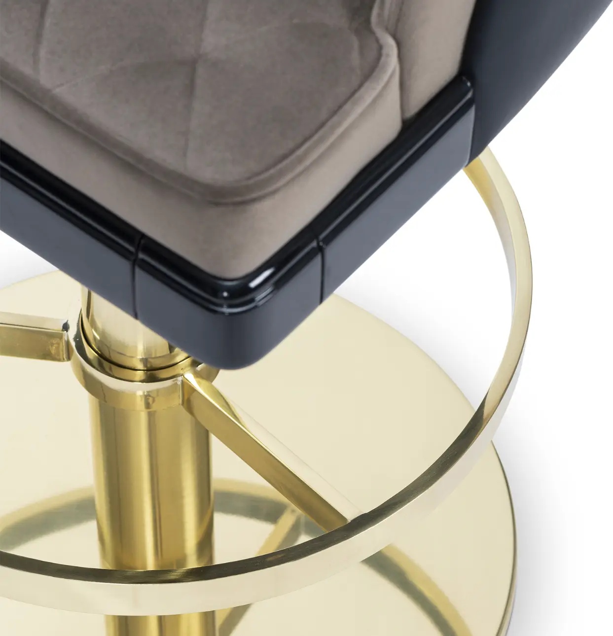 Поворотный барный стул LUXXU Charla 135 - Вид №1