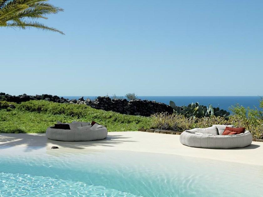 Paola Lenti Изогнутый садовый диван со съемным чехлом из ткани  J03a  - Вид №3