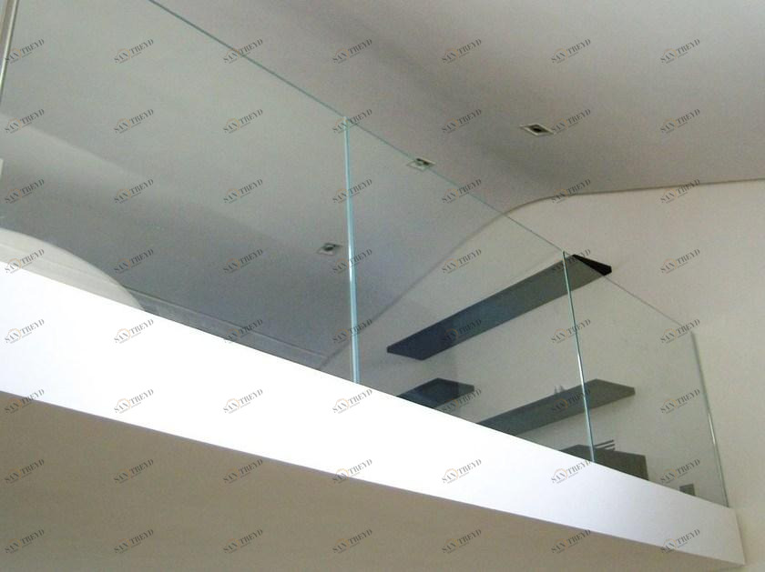 Capoferri Serramenti Стеклянный парапет для окон и балконов sun-id-1378316