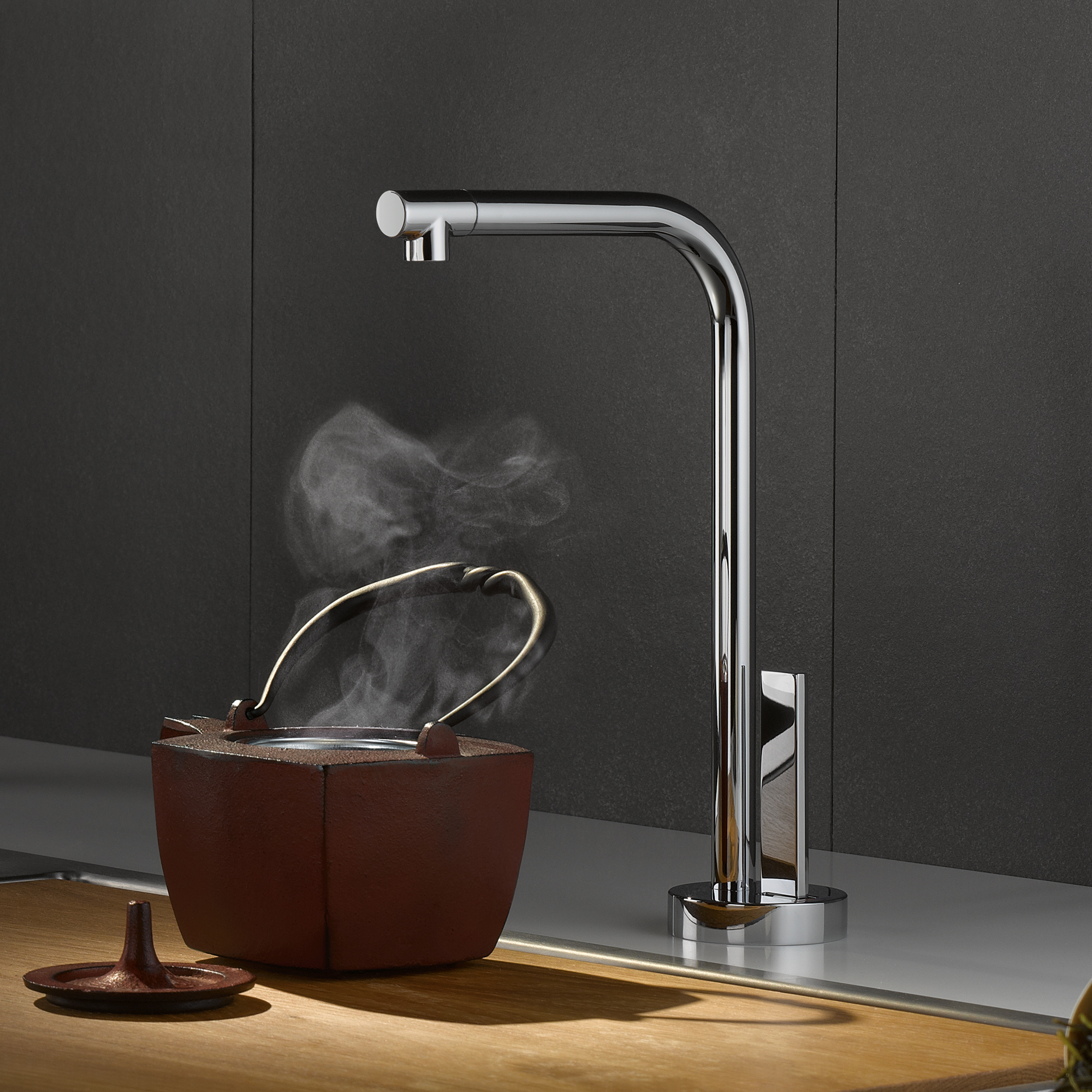 ДИСПЕНСЕР ДЛЯ ГОРЯЧЕЙ И ХОЛОДНОЙ ВОДЫ ELIO - Темный Хром DornBracht 17861790-19 - Вид №1