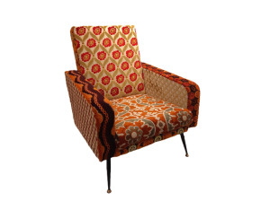 Бархатное кресло