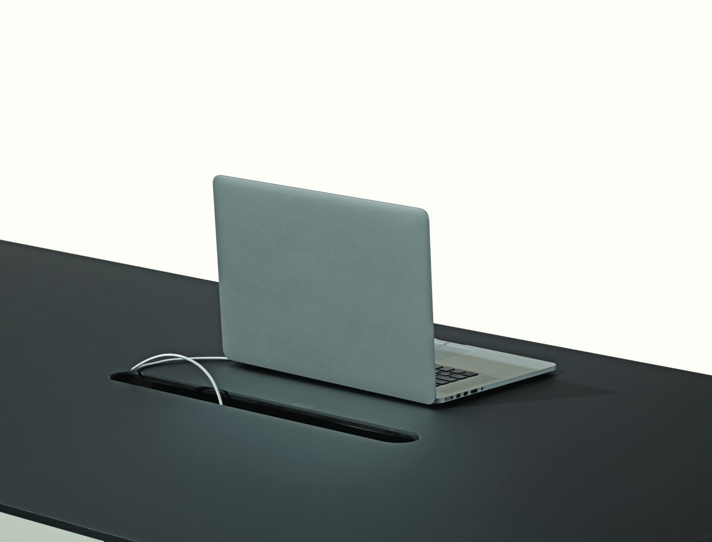 Dalton 615 Стол с каркасом из ясеня и столешницей из цельного ламината HPL. Et al. Dalton - Вид №6