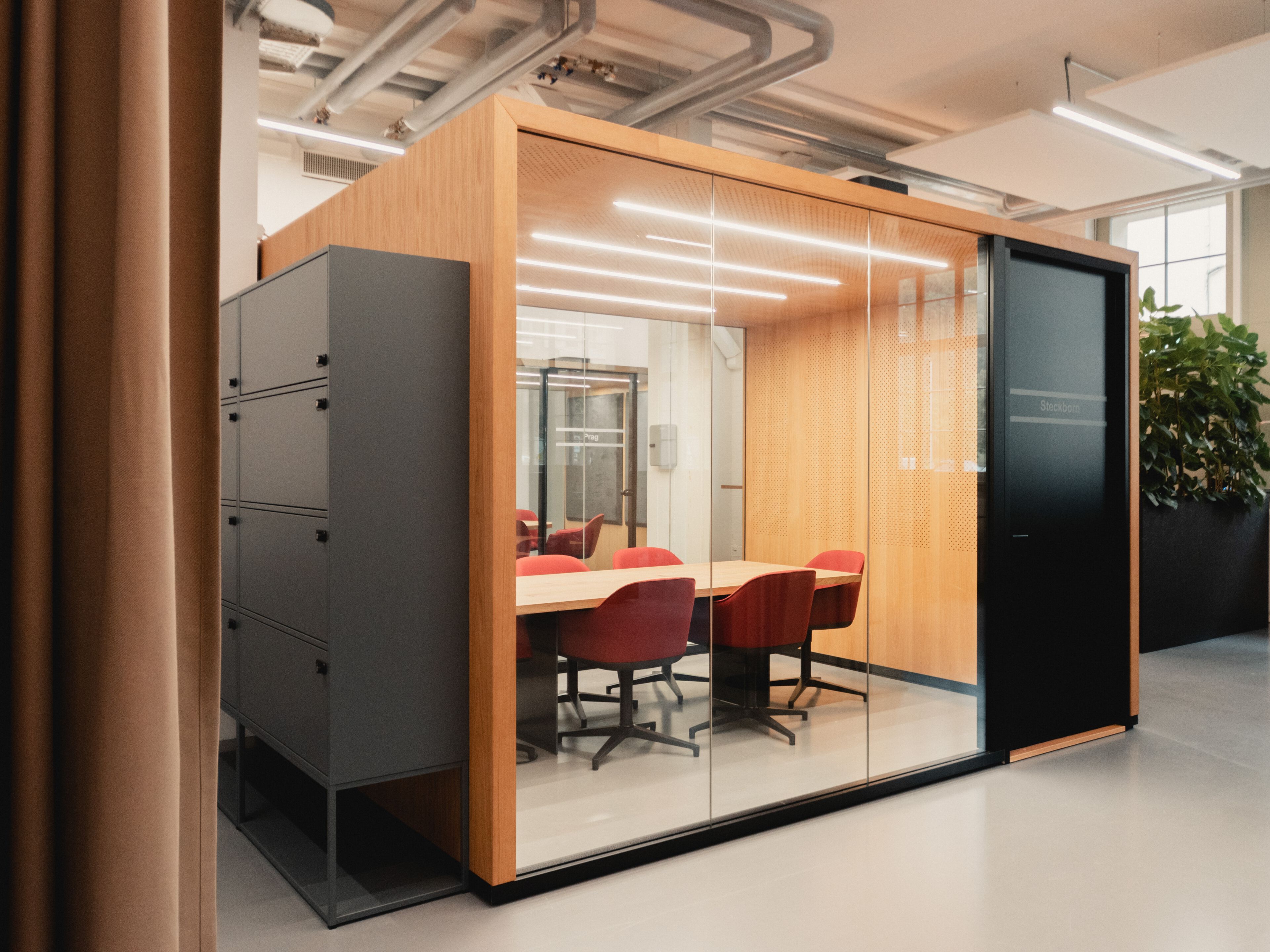 Мультимедийная многосторонняя акустическая офисная кабина Taiga Concept Lohko Flex ARCH-00033059 - Вид №7