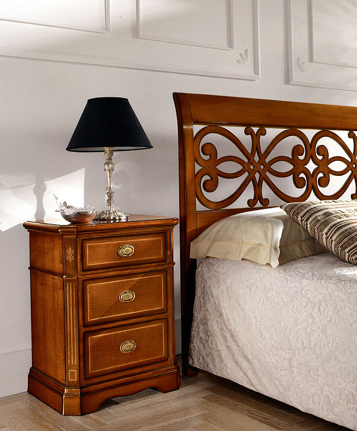 Тумбочка  TESSAROLO 844 