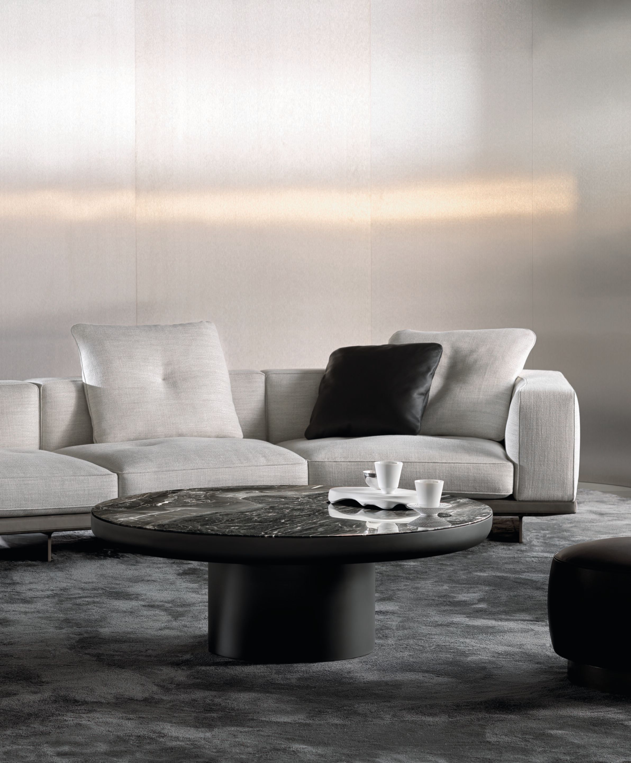 Круглый мраморный журнальный столик Minotti Brady ARCH-00108525 - Вид №4