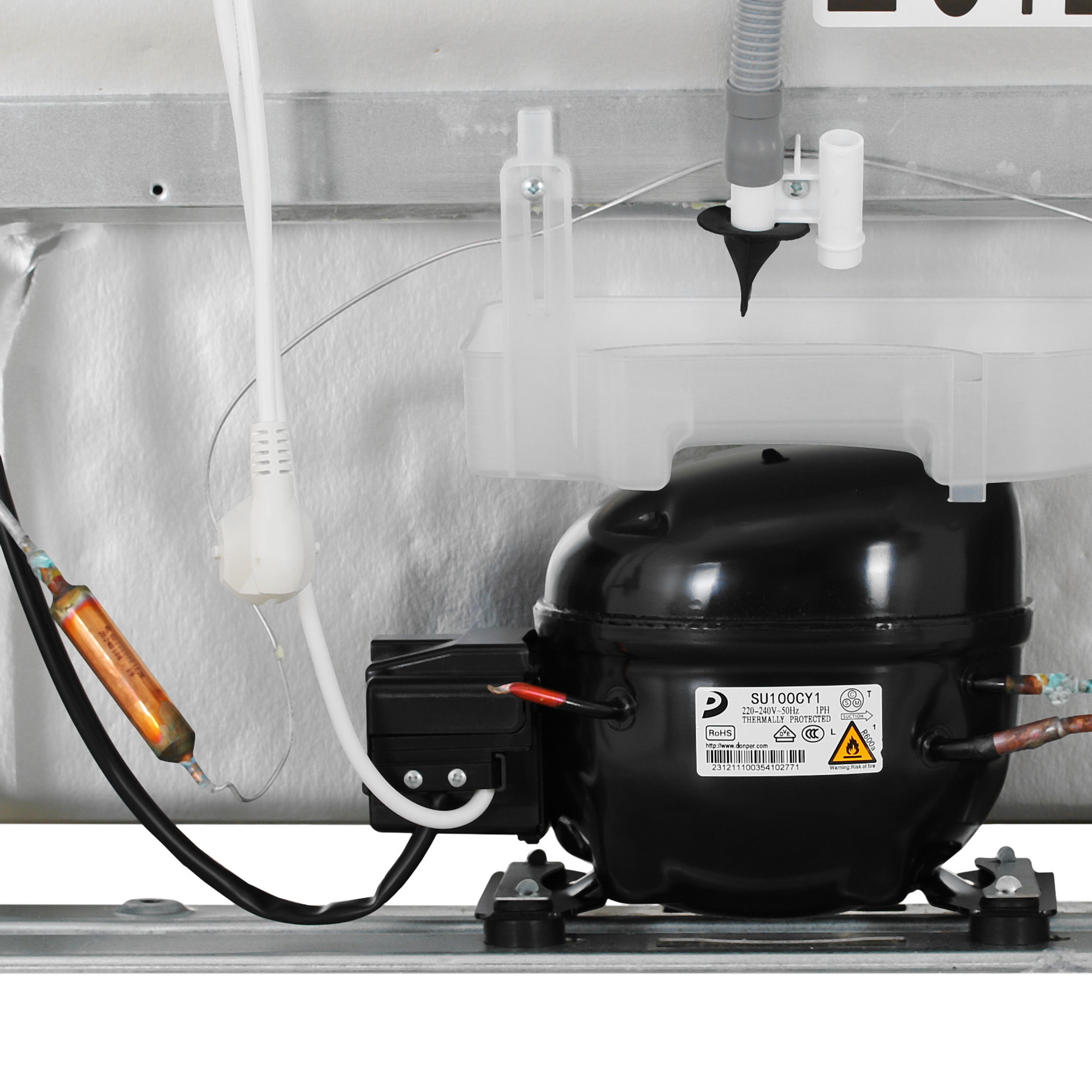 9055110 Морозильный шкаф  Indesit DFZ 5175 E бежевый STDN-0127479 - Вид №10