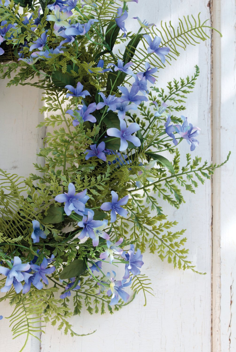 3105 110 a3 Искусственный венок 'жасмин / папоротник' Ø 45 см, голубой H-andreas  - Вид №1